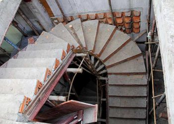 THIẾT KẾ CẦU THANG BÊ TÔNG CỐT THÉP